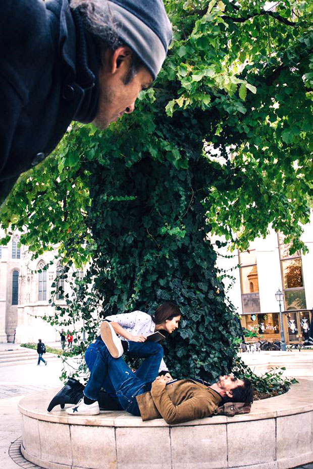 These BTS photos of Shah Rukh Khan and Anushka Sharma in Jab Harry Met Sejal will get yo ready for the film!