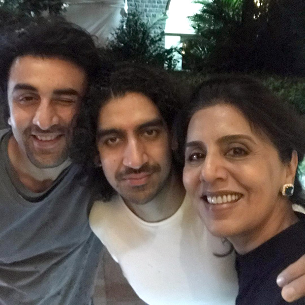Check out Ranbir Kapoor has a perfect birthday dinner with mom Neetu Kapoor and best friend Ayan Mukerji