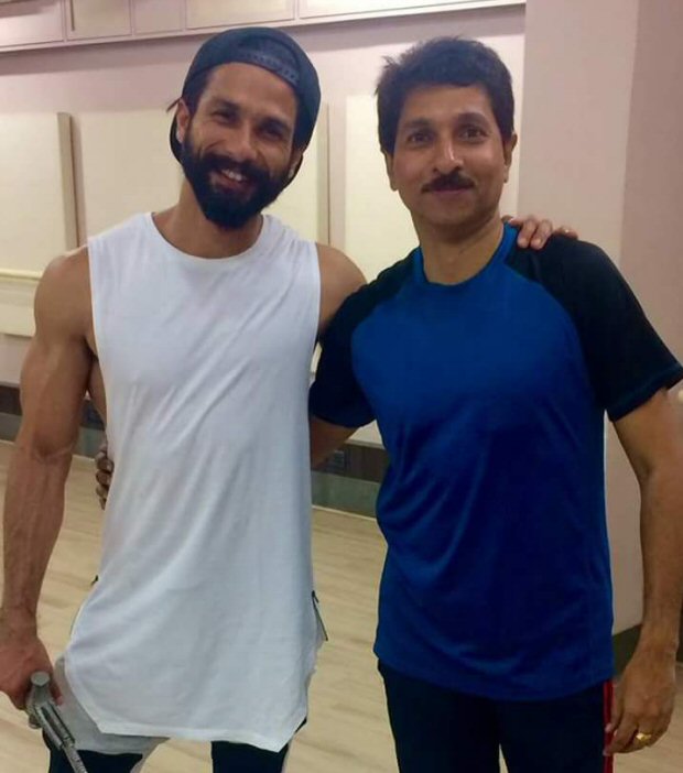 Check out Shahid Kapoor trains in sword fighting for Padmavati3