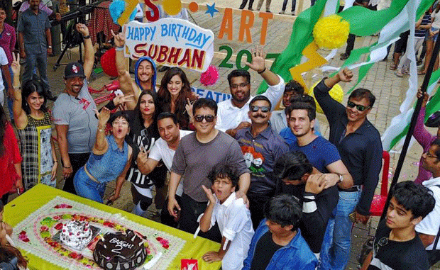 Tiger Shroff and Disha Patani kick start Baaghi 2