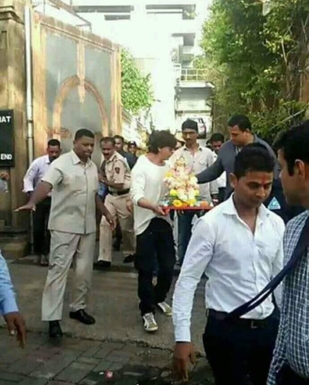 SRK Ganpati2