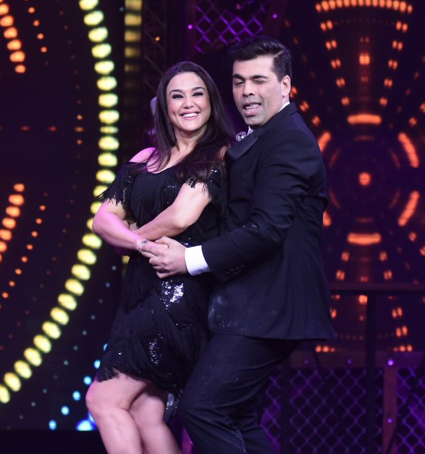 Shah Rukh Khan, Karan Johar, Preity Zinta, Parineeti Chopra come together for Farah Khan’s Lip Sing Battle and here are the details4