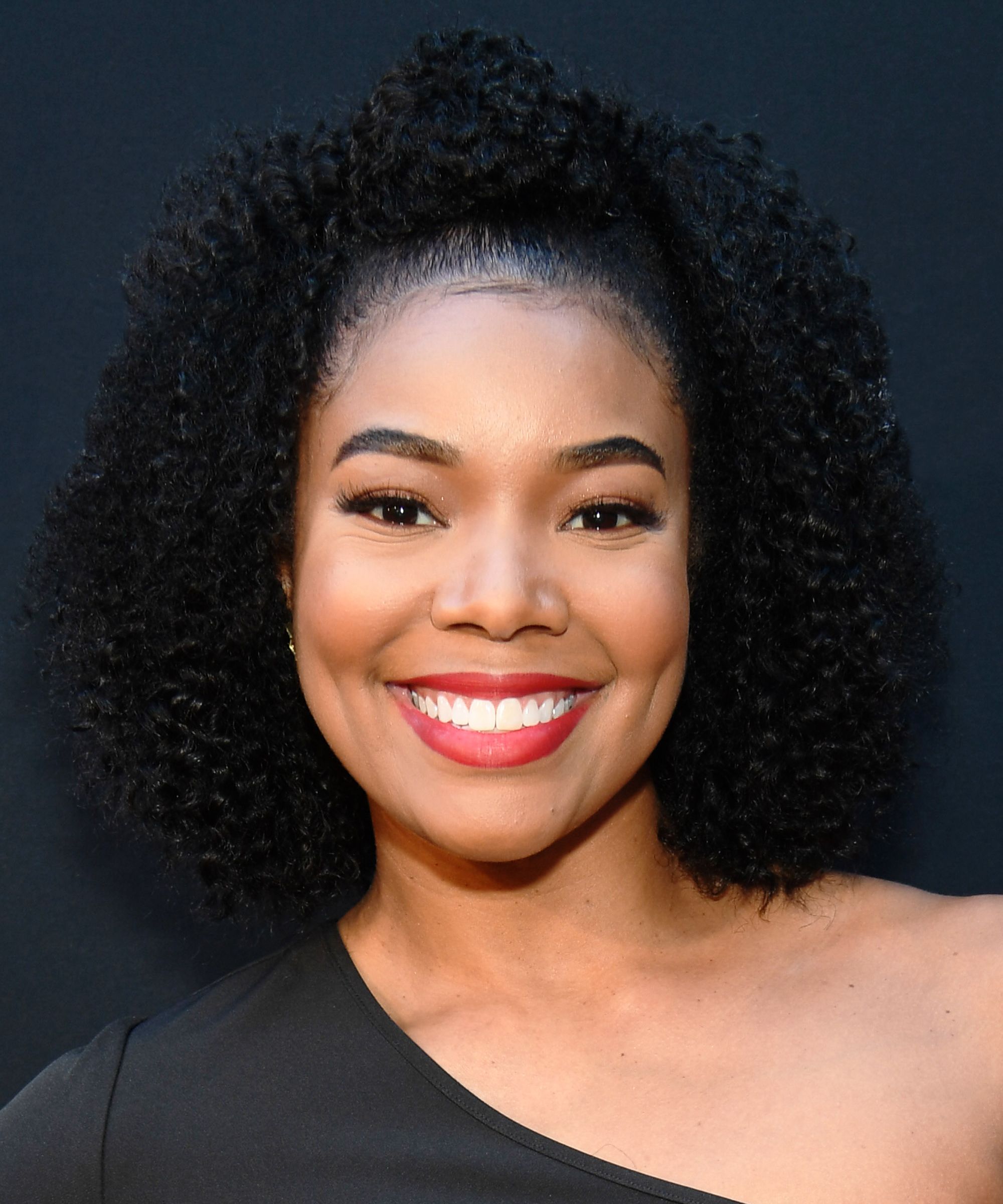50 before & after photos showing celebs with their natural hair