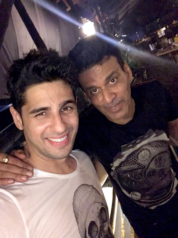 Check out Sidharth Malhotra and Manoj Bajpayee party hard at the Aiyaary wrap-up party