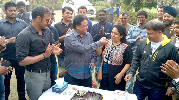 Ajay Devgn celebrates producer Kumar Mangat Pathak's birthday on the sets of 'Raid'