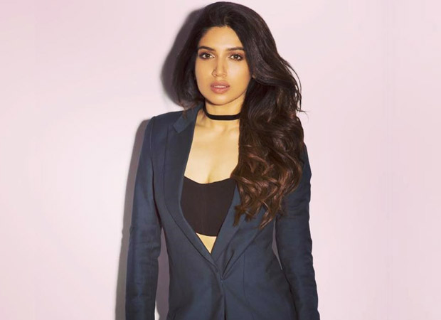 Bhumi-Pednekar-hot-classic-look