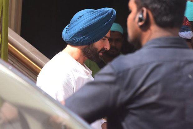 Check out Turban-clad Saif Ali Khan shoots for his Netflix show Sacred