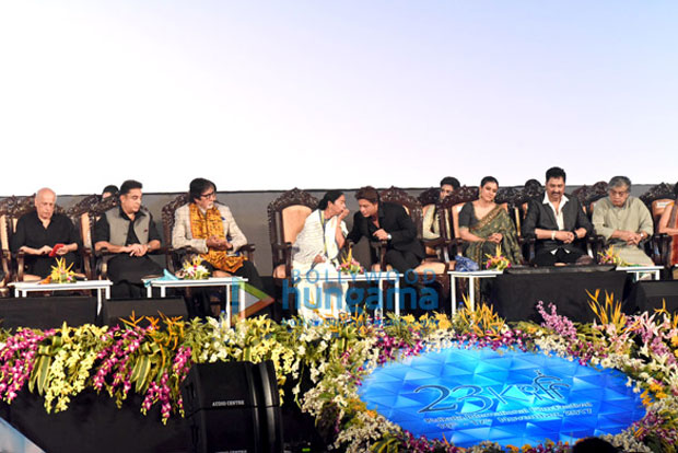 K3G Reunion Amitabh Bachchan, Shah Rukh Khan, Kajol potted at Kolkata International Film Festival 2017