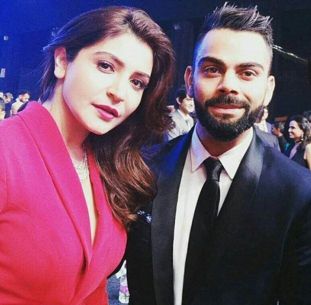 Power couple Anushka Sharma and Virat Kohli looked much in love at Indian Sports Honours 20173