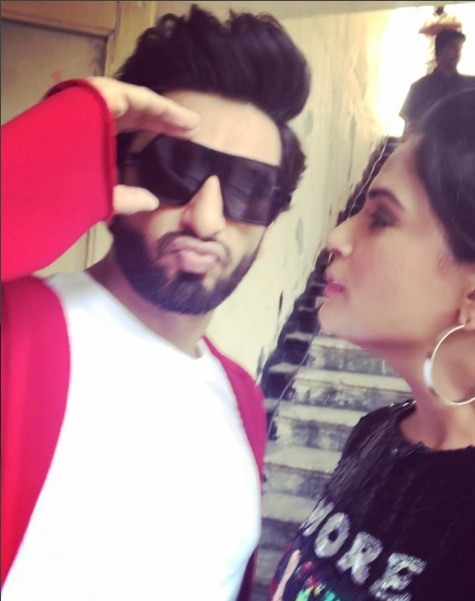 Ranveer Singh finds a quirky way