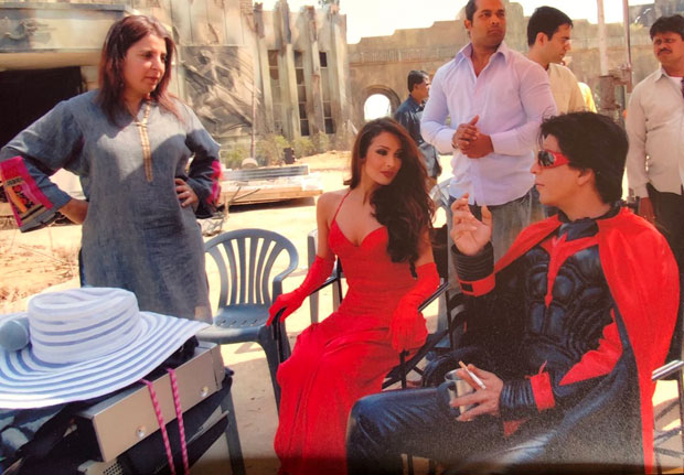 Shah Rukh Khan and 'Shantipriya' Deepika Padukone-6