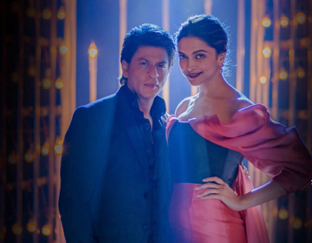 Shah Rukh Khan turns host for a show with Deepika Padukone, Kareena Kapoor Khan, Alia Bhatt, Katrina Kaif and Madhuri Dixit as guests (1)