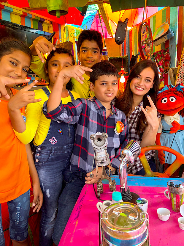 WOW! Dia Mirza celebrates Children’s Day with kids from Scrappy News Service (3)