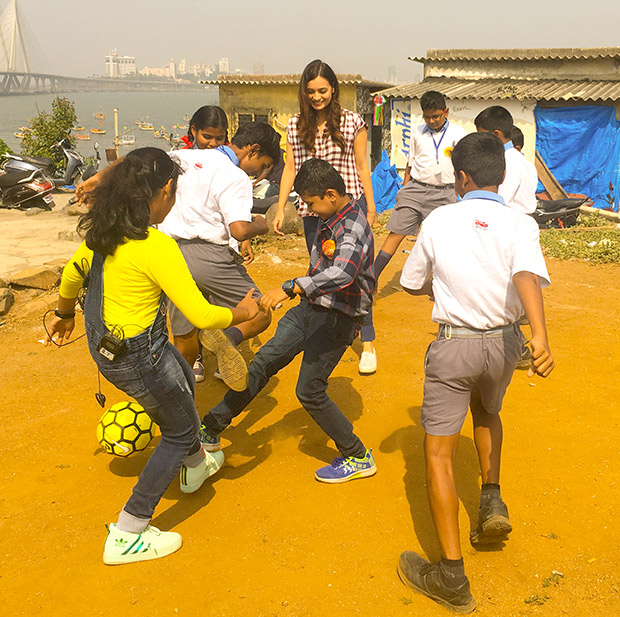 WOW! Dia Mirza celebrates Children’s Day with kids from Scrappy News Service (6)