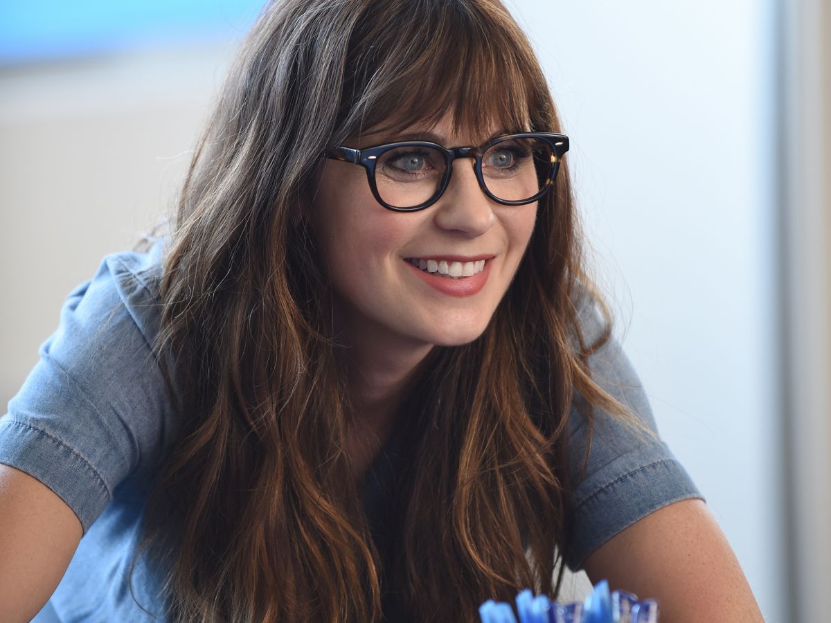 zooey deschanel’s new girl character looks a lot edgier this season