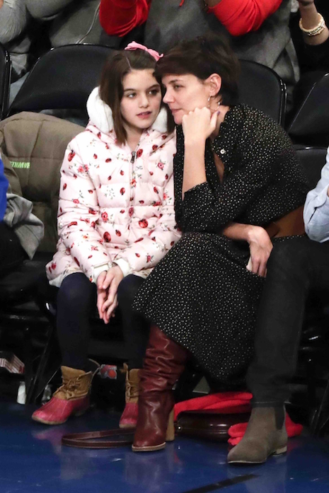 what does suri cruise think about her mom’s “friendship” with jamie foxx?