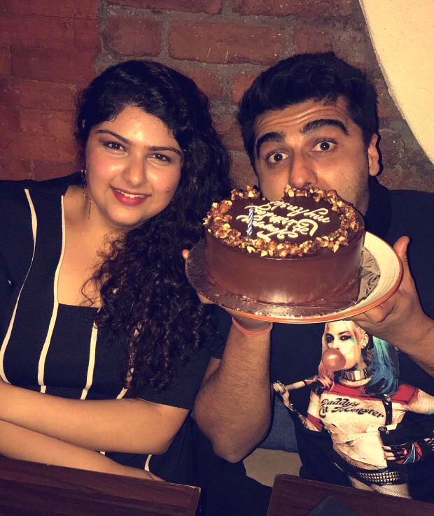 Check out Arjun Kapoor celebrates sister Anshula Kapoor's birthday in the cutest way!1