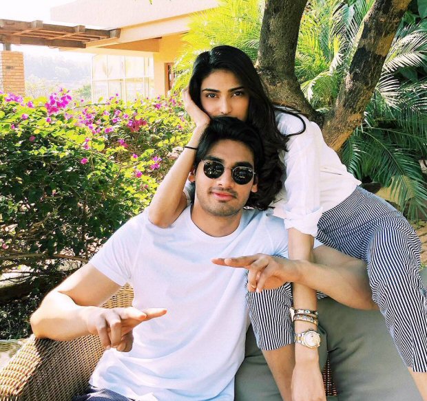 Check out Aryan Khan and Athiya Shetty celebrate Ahan Shetty's birthday together3