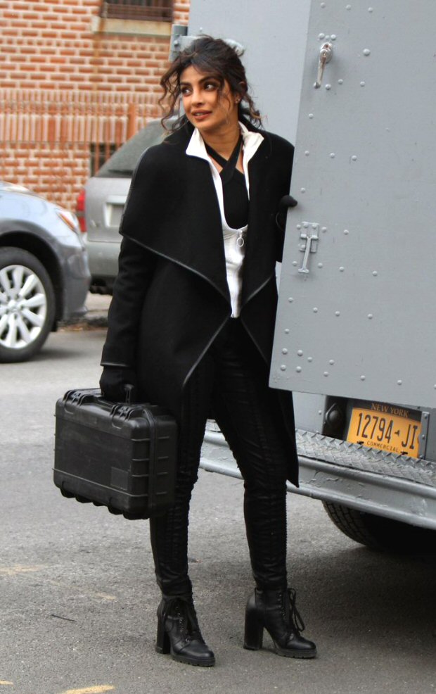 Check out Priyanka Chopra beats the cold weather on the sets of Quantico in NYC (1)