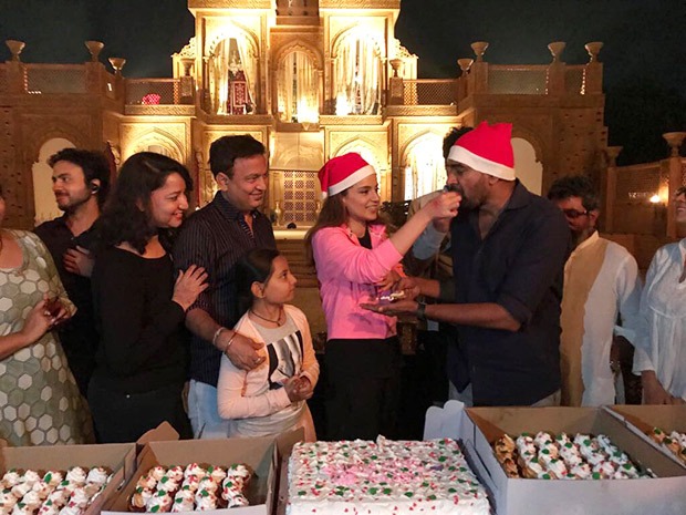 Kangana Ranaut celebrates Christmas on the sets of Manikarnika – The Queen of Jhansi (1)