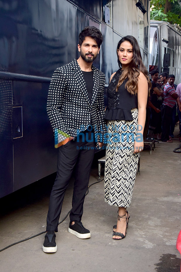 Shahid Kapoor and Mira Rajput twinning in monochrome is the cutest thing you will see today! View Pics (2)