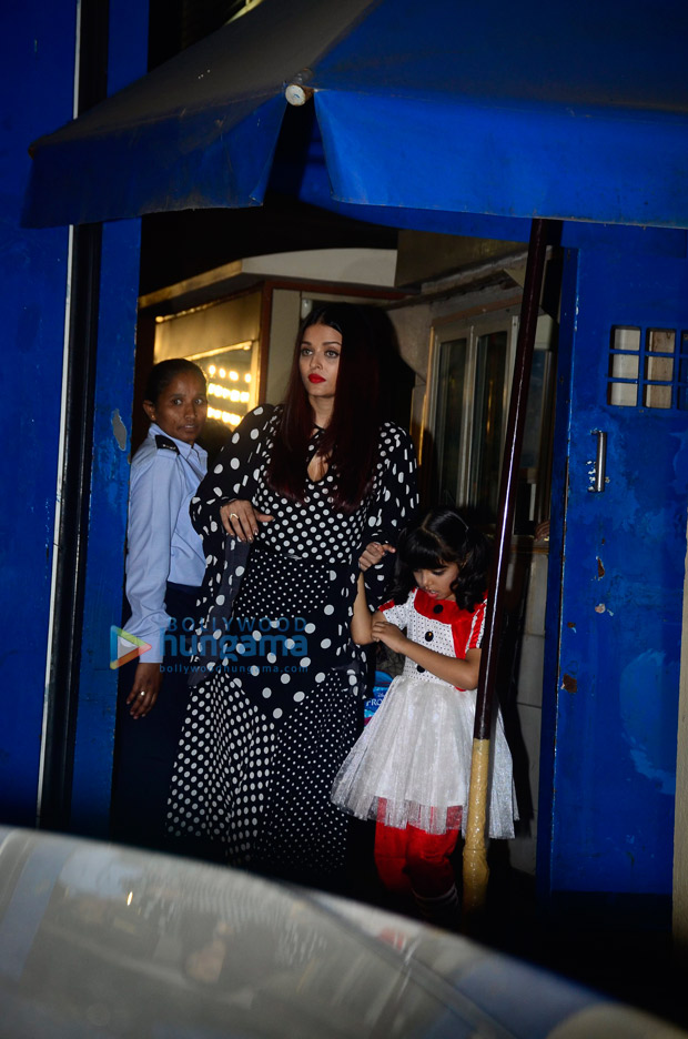 When Aishwarya Rai dot over indulgence left us overwhelmed!