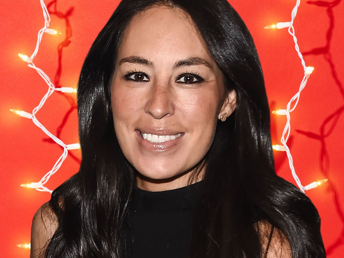 joanna gaines shared her holiday decorations & they will dazzle you