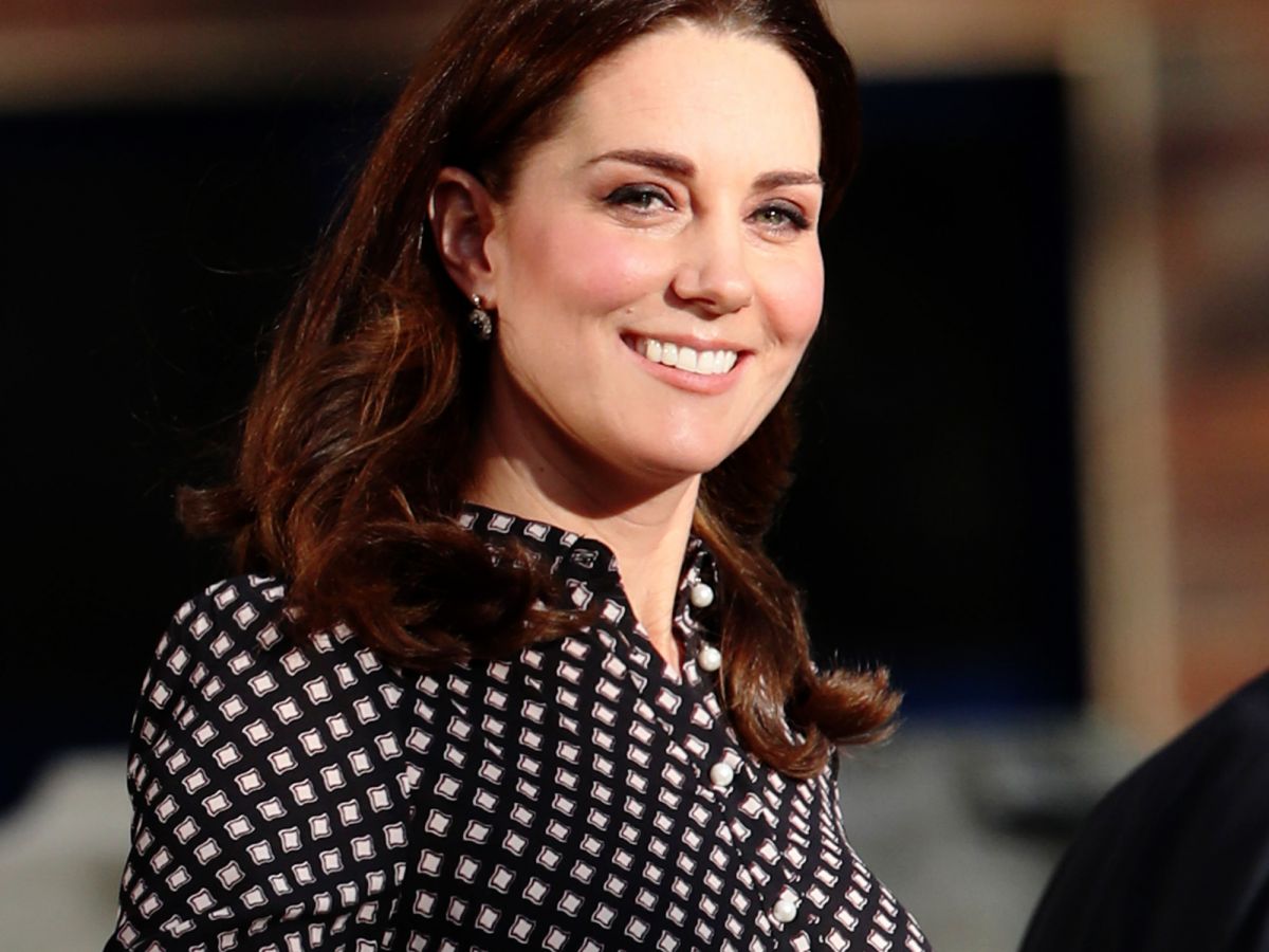 kate middleton is making her list & checking it twice, courtesy of zara