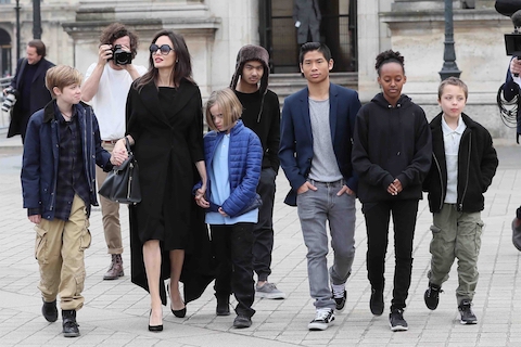 angelina and her entourage take paris by storm