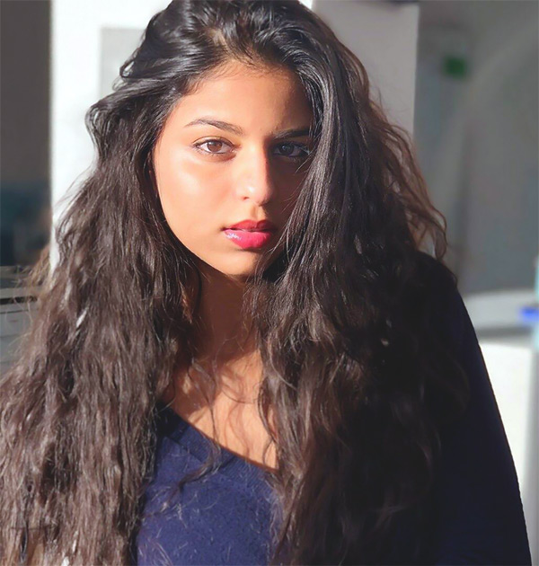 from messy hair to smiley face, suhana khan grabs eyeballs in her latest photos