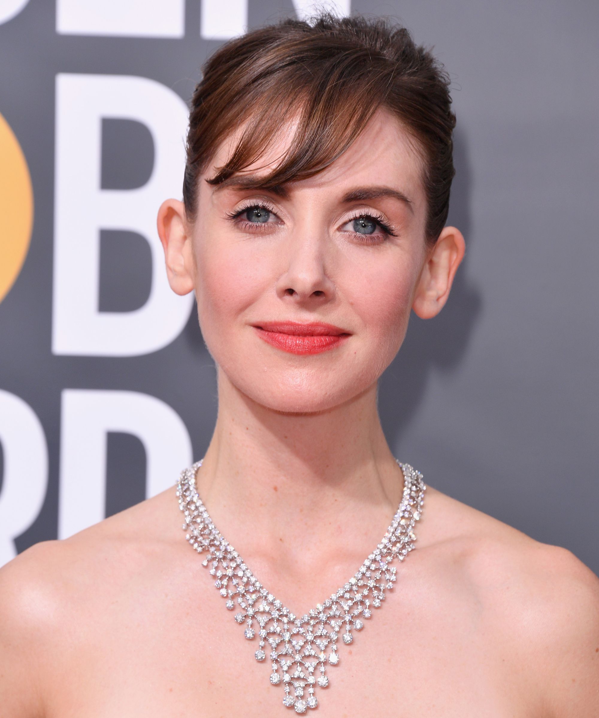 the feminist symbol that ruled the golden globes red carpet