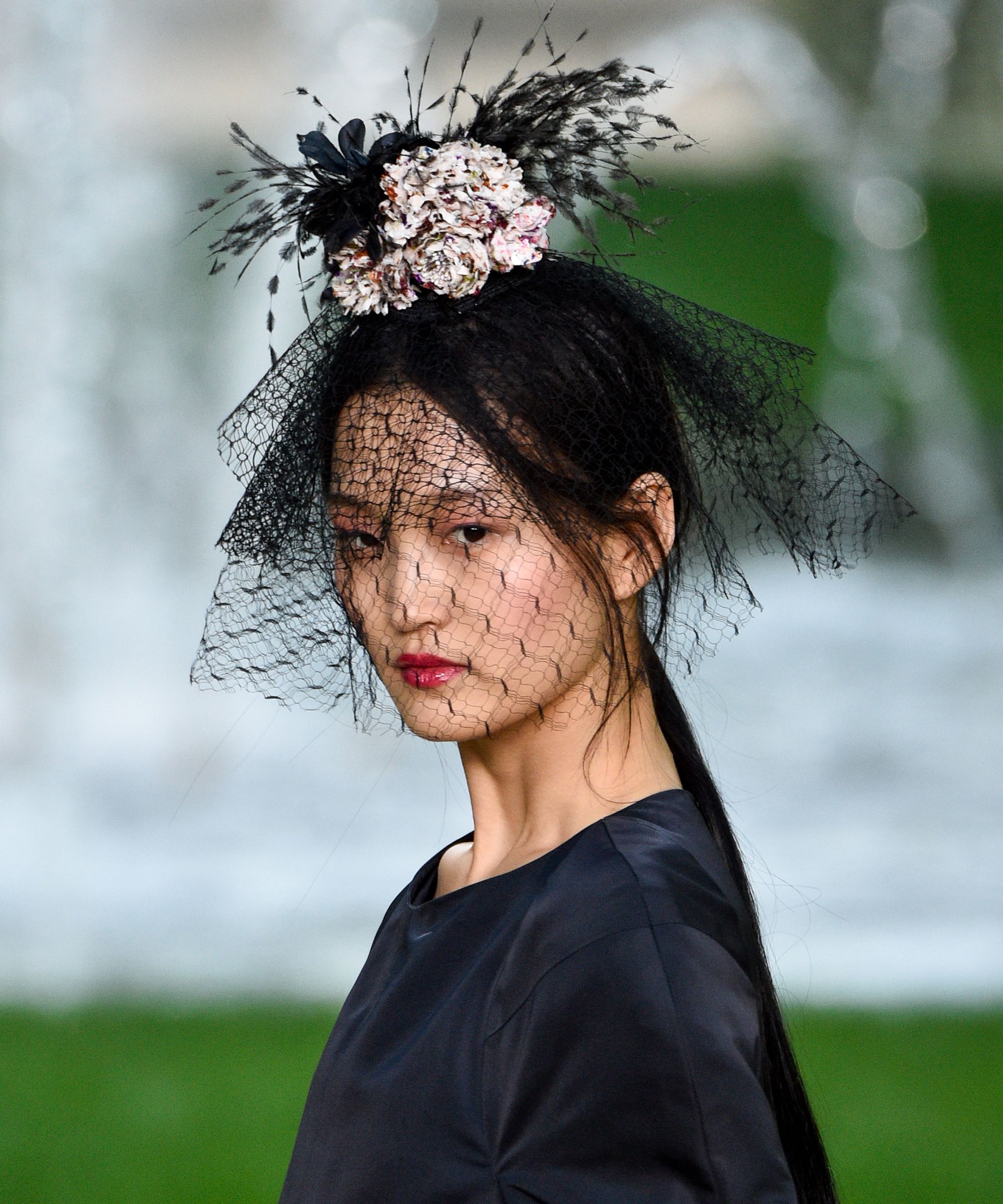 the couture runway looks redefining cool-girl wedding hair