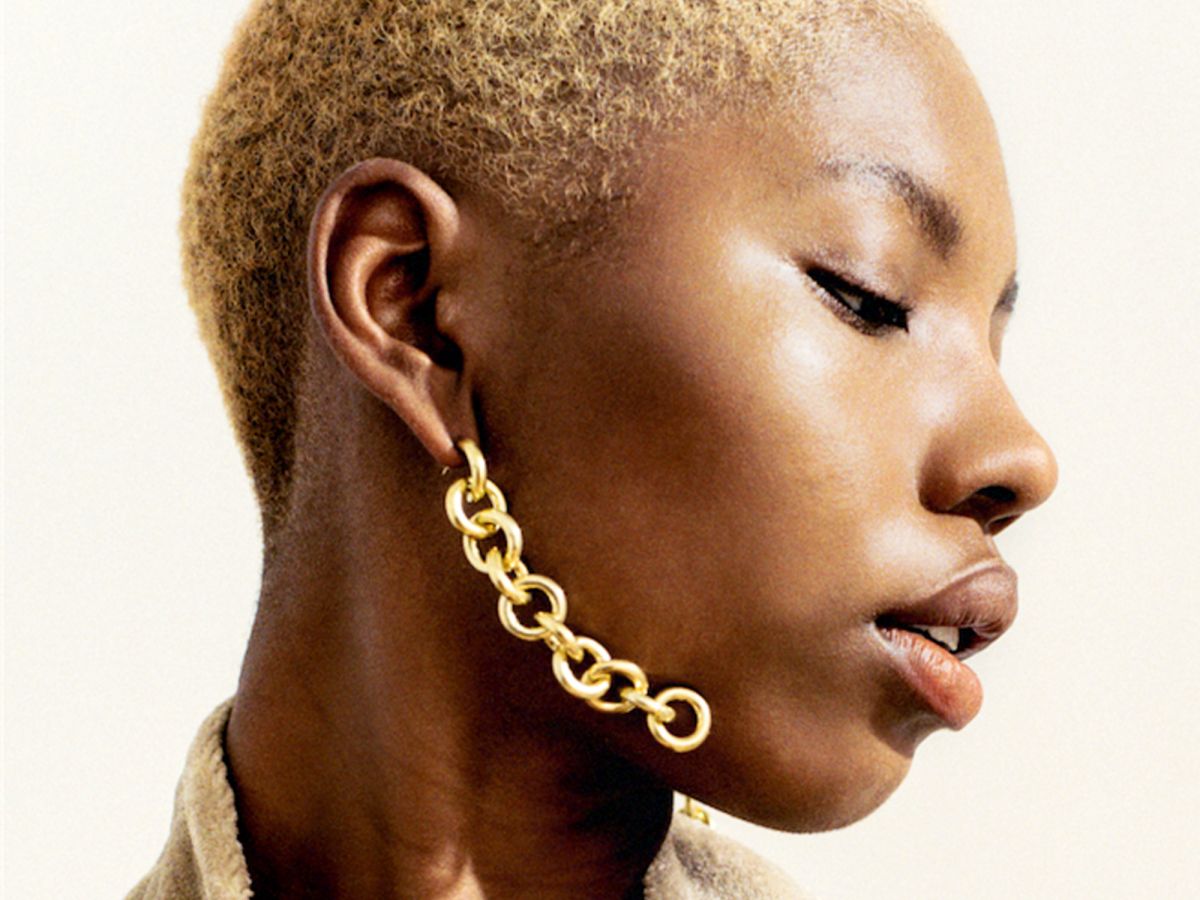 Go Big Or Go Home: 27 Extra-Large Gold Earrings For Making A Statement