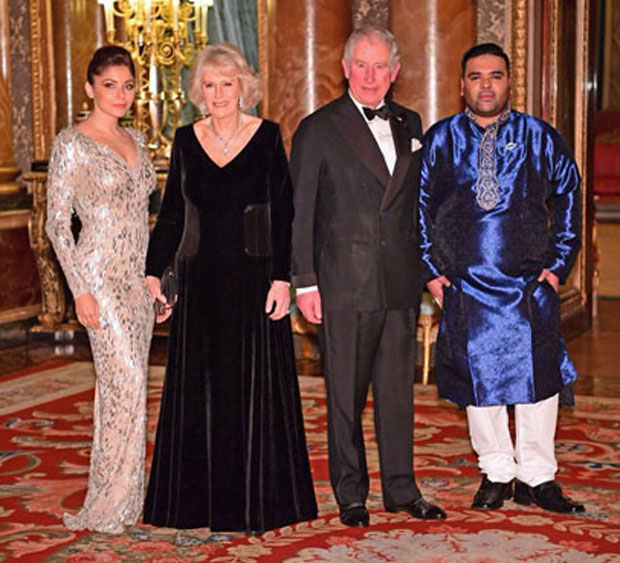 kanika kapoor performs in the presence of prince charles at buckingham palace!