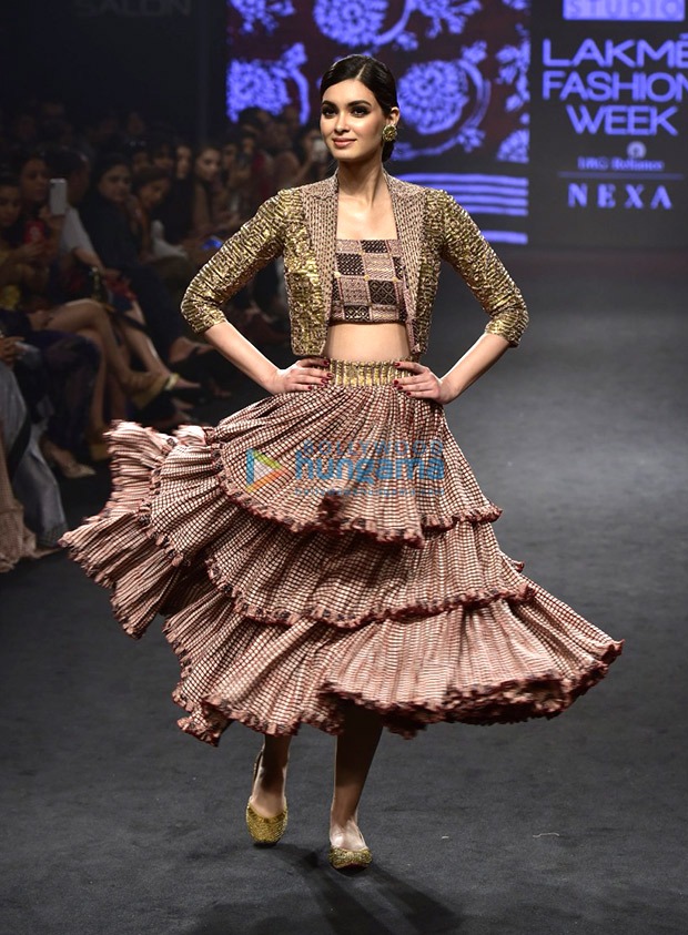 lakme fashion week 2018: diana penty looks twirls and dazzles as the showstopper for punit balana