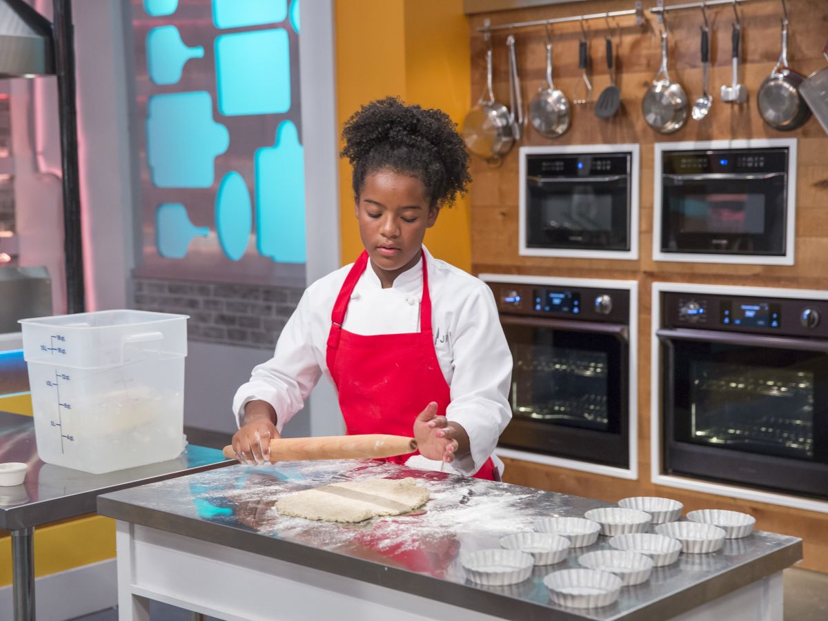 the food world “wasn’t built for women” but this 13-year-old doesn’t care