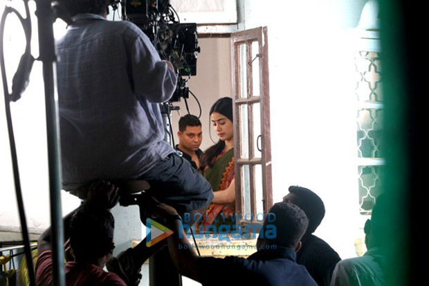 Post Sridevi’s demise, Janhvi Kapoor resumes the shoot of Dhadak in Mumbai