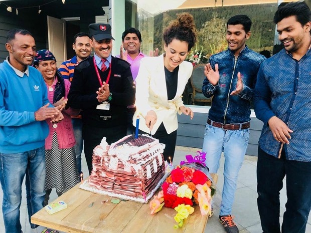 Kangana Ranaut’s staff presents her with an unconventional birthday cake (see pictures)