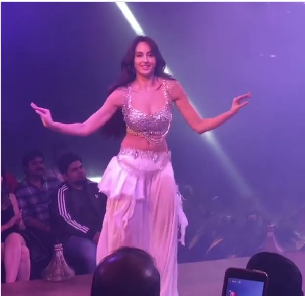HOT! Nora Fatehi grooves like a dream in this belly dancing video and we can’t take our eyes off her sexy moves