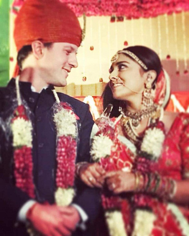 Pics leaked! Shriya Saran and husband Andrei Koscheev look ROYAL in their wedding pictures