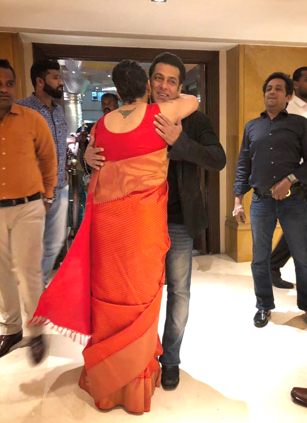Salman Khan looked handsome with a broad smile at a friend's wedding