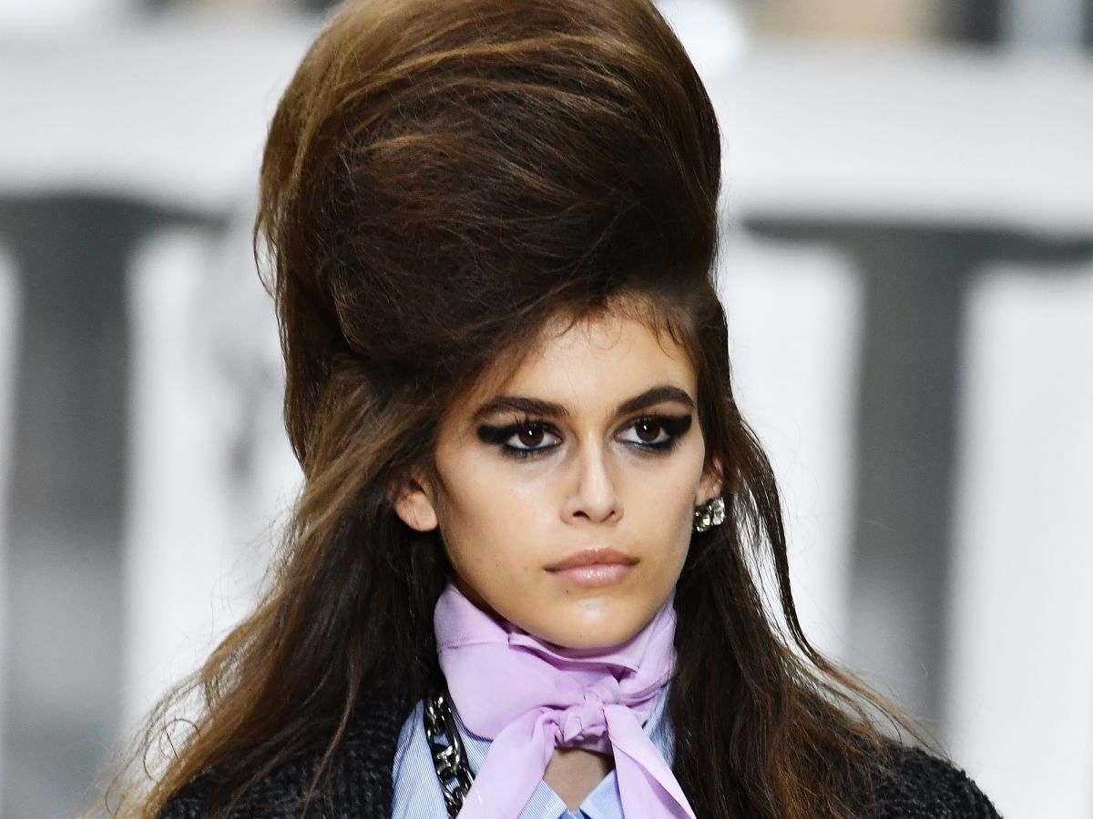 meet fashion month’s most futuristic trend: barbarella hair