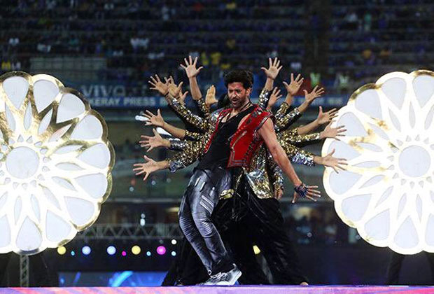 hrithik roshan’s electrifying performance at the opening ceremony of ipl!