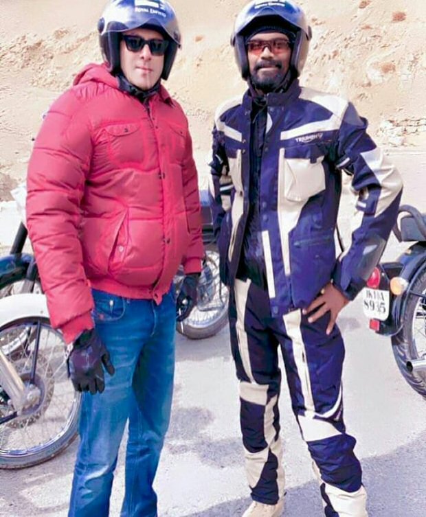 race 3 team salman khan, jacqueline fernandez and remo d’souza head to kargil on bikes in the valleys of kashmir