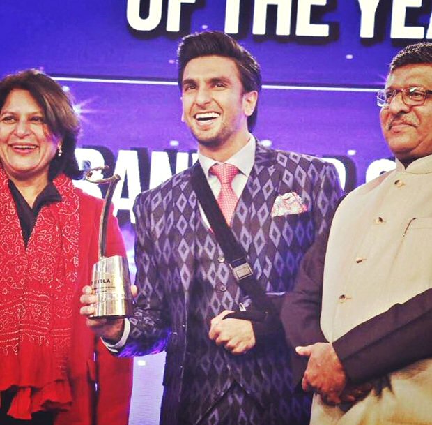 Ranveer Singh just won the Entertainment leader of the year award and he can’t keep calm