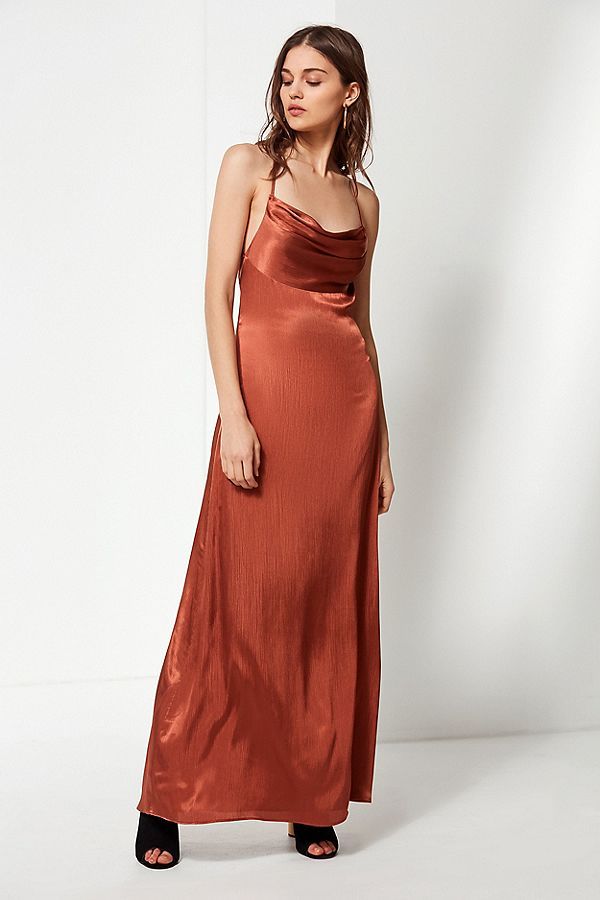 18 dresses that prove “fancy” doesn’t necessarily mean expensive