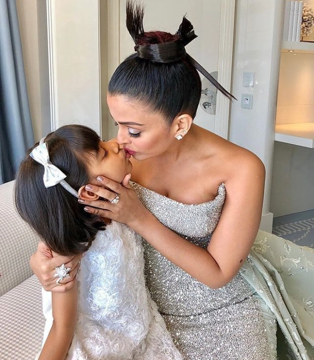 Aishwarya Rai Bachchan with daughter Aaradhya Bachchan