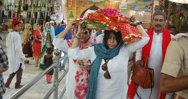 Ekta Kapoor recently visited Ajmer Sharif to seek blessings for Veere Di Wedding