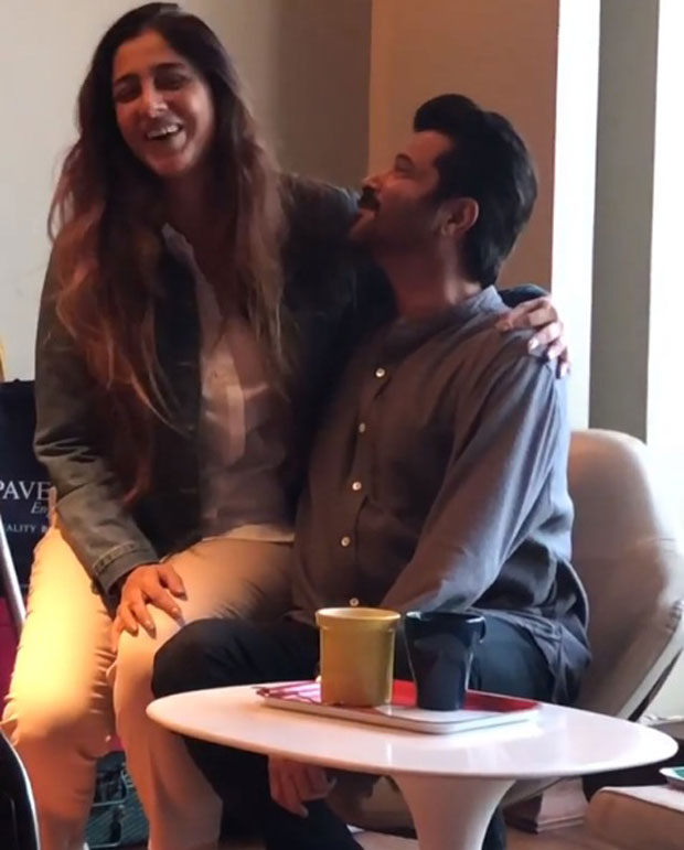 Farah Khan shares a video of Anil Kapoor and Tabu recreating Virasat romantic pose