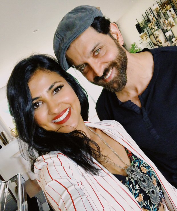 Hrithik Roshan is a FAN of Indo-American singer Vidya Vox and here’s the proof!
